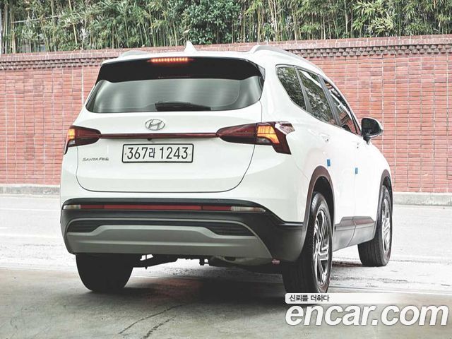 Hyundai Santa Fe Diesel 2.2 2WD Prestige 2021 — фото 3