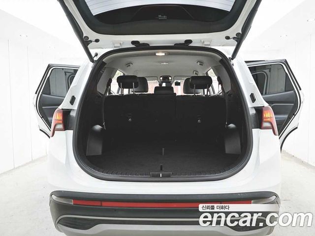 Hyundai Santa Fe Diesel 2.2 2WD Prestige 2021 — фото 5