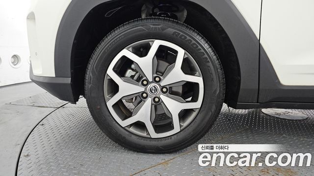 KG Mobility (SsangYong) Torres Gasoline 1.5 2WD T5 2023 — фото 5