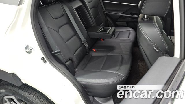 KG Mobility (SsangYong) Torres Gasoline 1.5 2WD T5 2023 — фото 12