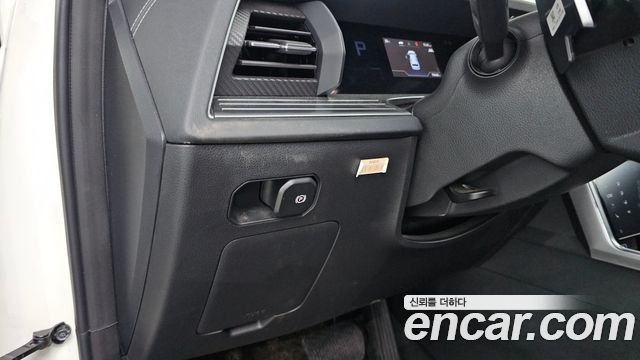 KG Mobility (SsangYong) Torres Gasoline 1.5 2WD T5 2023 — фото 17