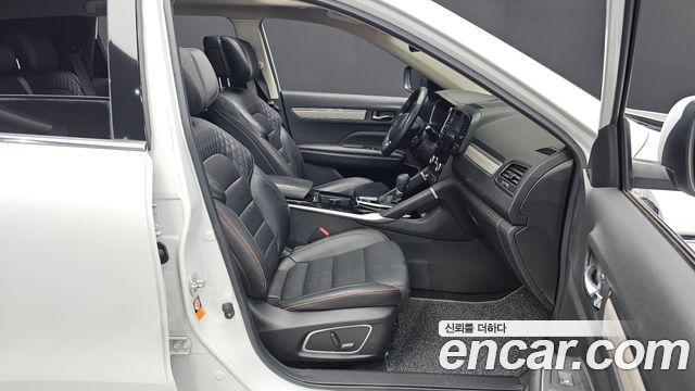 Renault Korea QM6 2.0 LPe Premiere 2WD 2021 — фото 26
