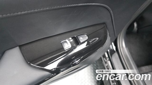 Kia K5 (III) 2.0 Noblesse 2023 — фото 19