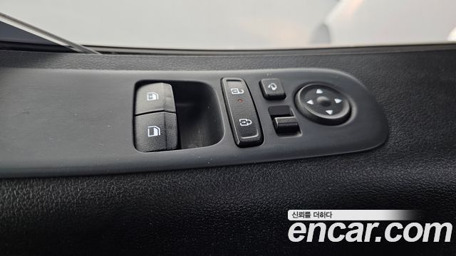 Hyundai Staria Cargo 3-Seater Smart 2025 — фото 18