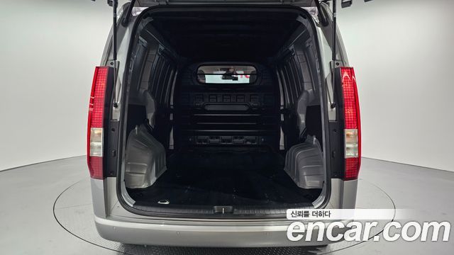 Hyundai Staria Cargo 3-Seater Smart 2025 — фото 20