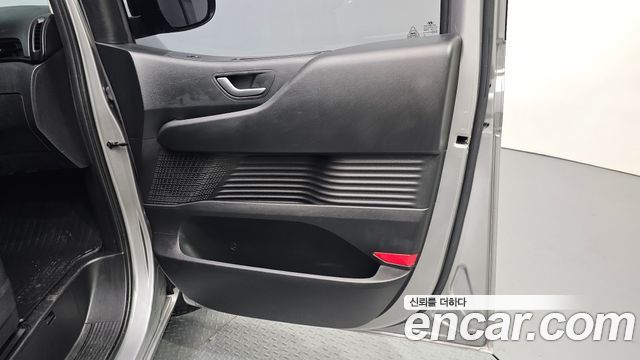 Hyundai Staria Cargo 3-Seater Smart 2025 — фото 25