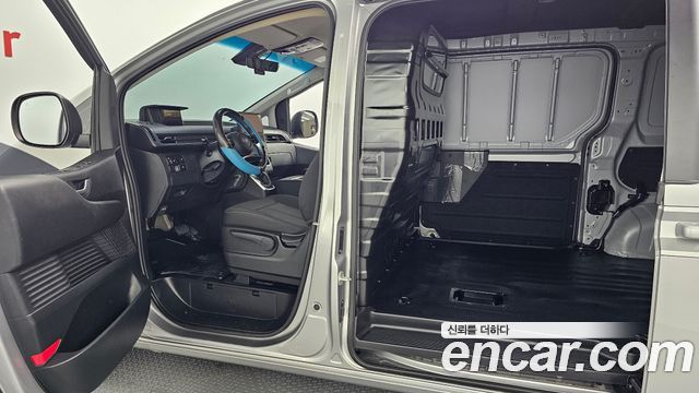 Hyundai Staria Cargo 3-Seater Smart 2025 — фото 30