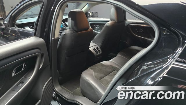 Ford Taurus 3.5 SHO EcoBoost 6th 2012 — фото 12