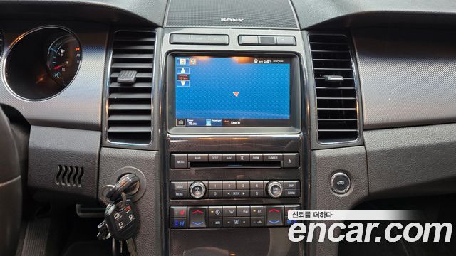 Ford Taurus 3.5 SHO EcoBoost 6th 2012 — фото 14
