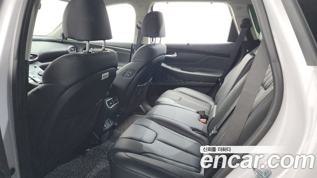 Hyundai Santa Fe Diesel 2.2 2WD Prestige 2022 — фото 11