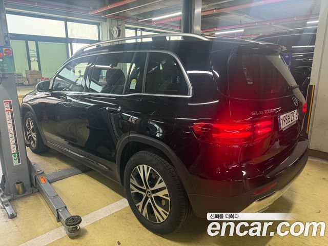 Mercedes-Benz GLB-Class (X247) GLB200 d 2025 — фото 3