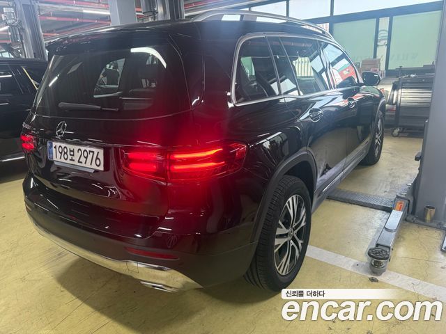 Mercedes-Benz GLB-Class (X247) GLB200 d 2025 — фото 5