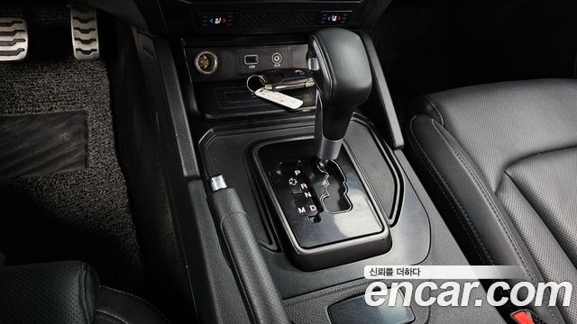 KG Mobility (SsangYong) Rexton Sports Khan Diesel 2.2 2WD Prestige 2021 — фото 9
