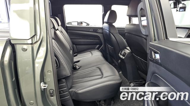 KG Mobility (SsangYong) Rexton Sports Khan Diesel 2.2 2WD Prestige 2021 — фото 12