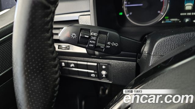 KG Mobility (SsangYong) Rexton Sports Khan Diesel 2.2 2WD Prestige 2021 — фото 14