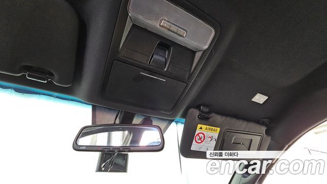 KG Mobility (SsangYong) Rexton Sports Khan Diesel 2.2 2WD Prestige 2021 — фото 18