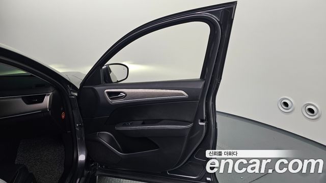 Renault Korea XM3 1.6 GTe RE 2023 — фото 24
