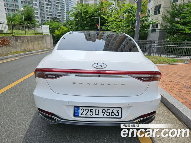 Hyundai Grandeur (IG) 2.5 Le Blanc 2023 — фото 4