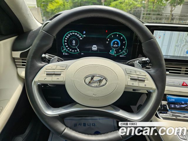 Hyundai Grandeur (IG) 2.5 Le Blanc 2023 — фото 15