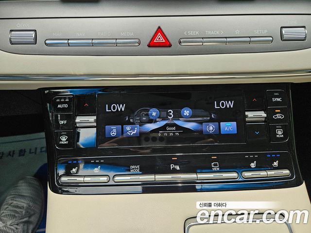 Hyundai Grandeur (IG) 2.5 Le Blanc 2023 — фото 19