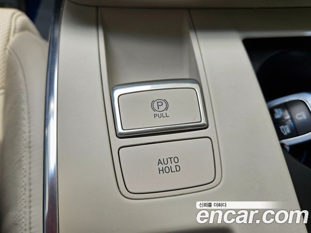 Hyundai Grandeur (IG) 2.5 Le Blanc 2023 — фото 20