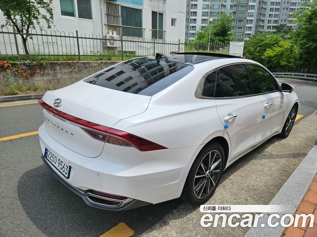 Hyundai Grandeur (IG) 2.5 Le Blanc 2023 — фото 24