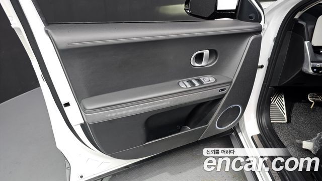 Hyundai Ioniq 5 Long Range AWD Prestige 2022 — фото 24