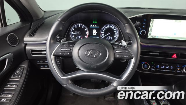 Hyundai Sonata (DN8) 2.0 Premium Plus 2022 — фото 17