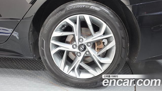 Hyundai Sonata (DN8) 2.0 Premium Plus 2022 — фото 27