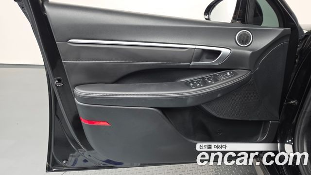 Hyundai Sonata (DN8) 2.0 Premium Plus 2022 — фото 30