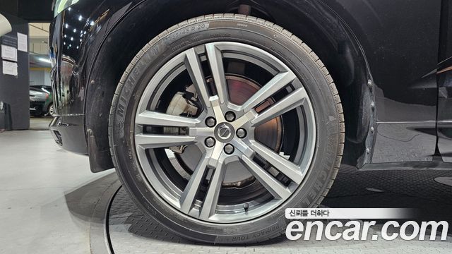 Volvo XC60 (II) T8 R-Design 2021 — фото 5