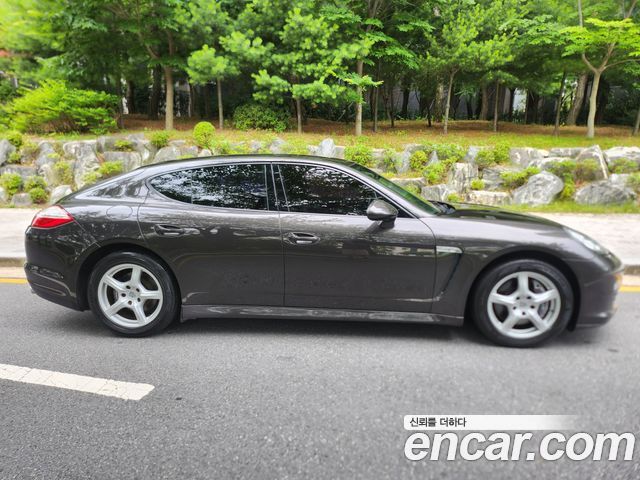 Porsche Panamera 3.6 2WD 970 2011 — фото 21