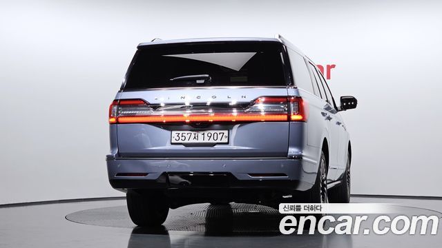 Lincoln Navigator (IV) 3.5L Black Label 2019 — фото 4