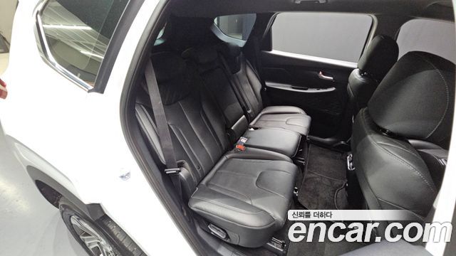 Hyundai Santa Fe Diesel 2.2 4WD Exclusive 2023 — фото 12