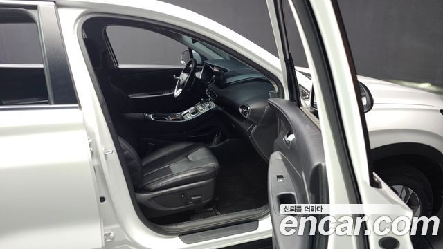 Hyundai Santa Fe Diesel 2.2 4WD Exclusive 2023 — фото 18