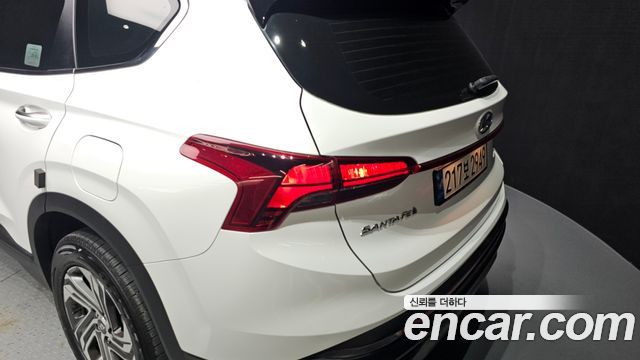 Hyundai Santa Fe Diesel 2.2 4WD Exclusive 2023 — фото 23