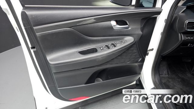 Hyundai Santa Fe Diesel 2.2 4WD Exclusive 2023 — фото 24