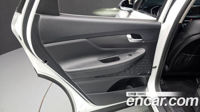 Hyundai Santa Fe Diesel 2.2 4WD Exclusive 2023 — фото 25