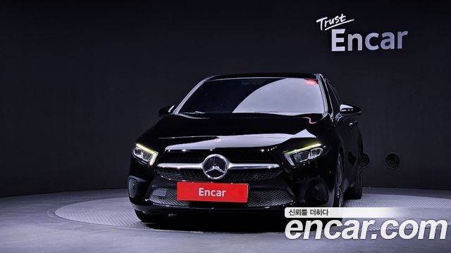 Mercedes-Benz A-Class (W177) A220 Hatchback 2021 — фото 3