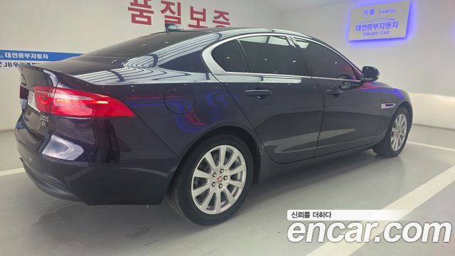 Jaguar XE 20d Perstige AWD 2017 — фото 6