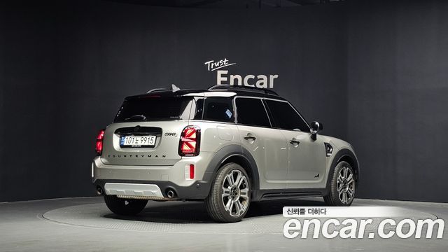 MINI Cooper S Countryman ALL4 Classic 2nd 2024 — фото 2