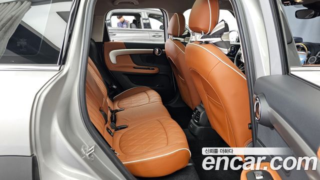 MINI Cooper S Countryman ALL4 Classic 2nd 2024 — фото 12