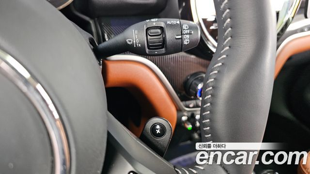 MINI Cooper S Countryman ALL4 Classic 2nd 2024 — фото 28