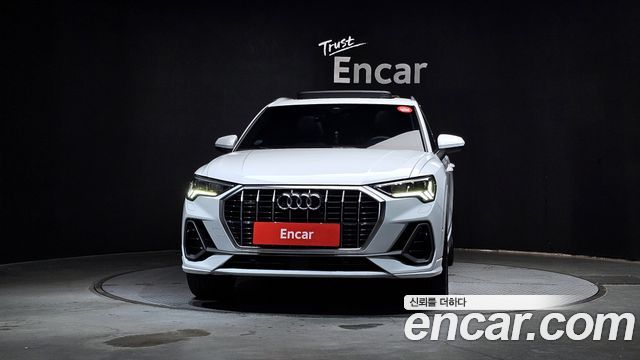 Audi Q3 (F3) 35 TDI Quattro Premium 2023 — фото 3