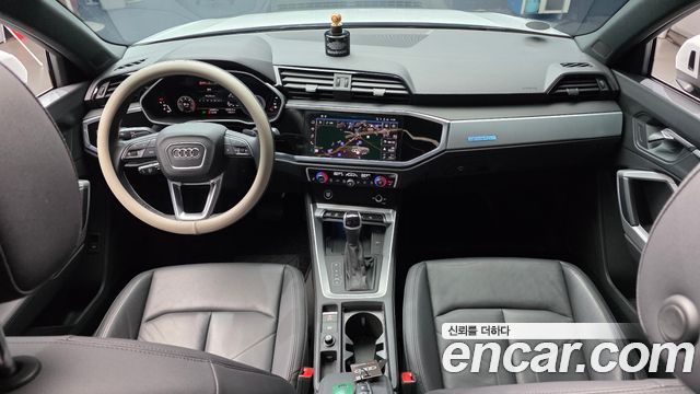Audi Q3 (F3) 35 TDI Quattro Premium 2023 — фото 7