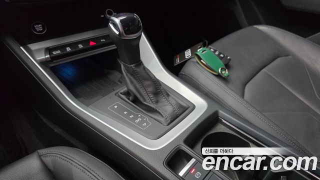 Audi Q3 (F3) 35 TDI Quattro Premium 2023 — фото 9