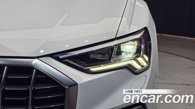 Audi Q3 (F3) 35 TDI Quattro Premium 2023 — фото 22