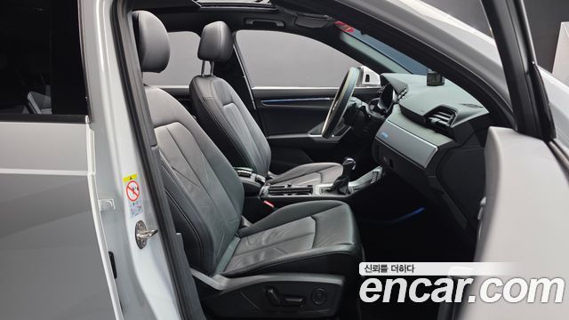 Audi Q3 (F3) 35 TDI Quattro Premium 2023 — фото 26