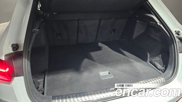 Audi Q3 (F3) 35 TDI Quattro Premium 2023 — фото 29