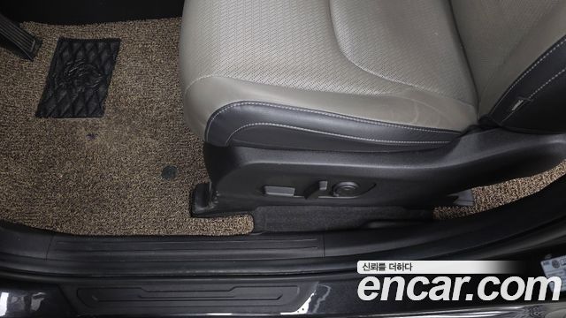 Kia Carnival (IV) Diesel 9-Seater Gravity 2024 — фото 31